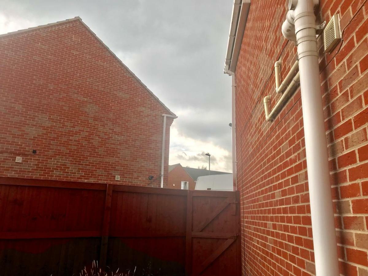 House Shared, New Build 36 Nottingham 3Bedrooms Exteriör bild